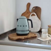 Электрический чайник Smeg KLF03PSGEU Porsche x SMEG