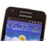 Смартфон Samsung I8530 Galaxy Beam