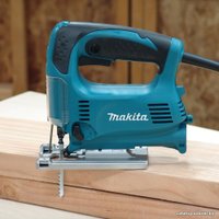 Электролобзик Makita 4329X1