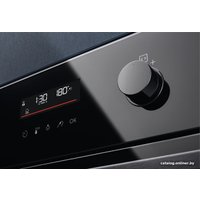 Электрический духовой шкаф Electrolux SteamBake 600 EOD6P77WZ