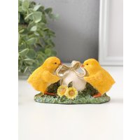 Статуэтка Sima-Land Цыплята завязывают подарочный бант на яичке 10927835