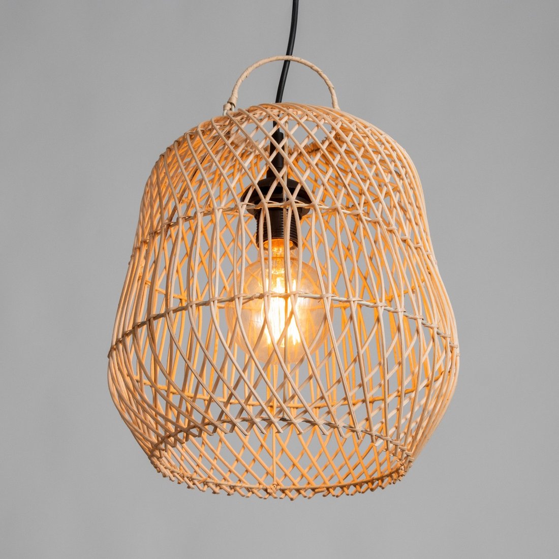 

Подвесная люстра Sima-Land Арис 10090658