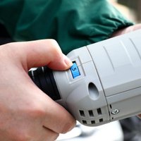 Полировальная машина Deko P1700-D Pro 083-1048