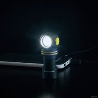 Фонарь Armytek Elf C1 Micro USB (теплый)