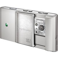 Смартфон Sony Ericsson Satio