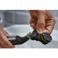 Триммер для бороды и усов Philips OneBlade Pro 360 Face + Body QP6551/30