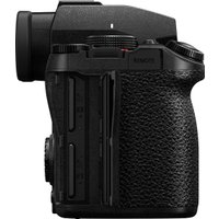 Беззеркальный фотоаппарат Panasonic Lumix DC-G9 II Body