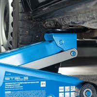 Подкатной домкрат Stels 51139 3т