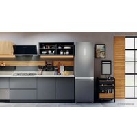 Холодильник Hotpoint-Ariston HTS 9202I SX O3