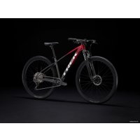 Велосипед Trek Marlin 6 29 ML 2022 (черный/красный)