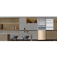 Холодильник Haier C4F744CGG