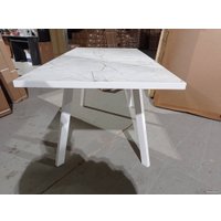 Кухонный стол Гальваник Borg ПГ-38 (оникс/опоры эмаль белый муар)