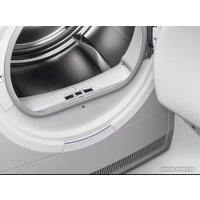 Сушильная машина Electrolux PerfectCare 600 EW6C527P