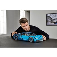 Конструктор LEGO Technic 42083 Bugatti Chiron