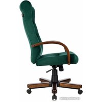 Офисное кресло Бюрократ T-9928WALNUT Fabric (зеленый Italia Green/дерево)