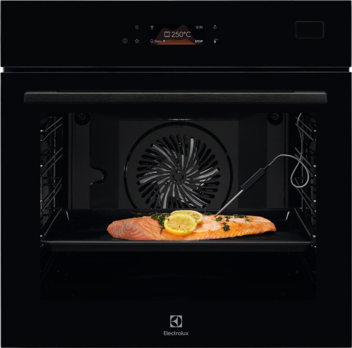 

Электрический духовой шкаф Electrolux SteamBoost 800 EOB8S39WZ