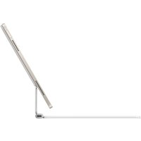 Чехол для планшета Apple Magic Keyboard для iPad Air 11" 7-го поколения (белый, нет кириллицы)