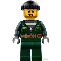 Конструктор LEGO City 60140 Ограбление на бульдозере