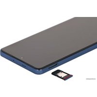 Телефон Tecno Camon 20 Pro 5G 8GB/256GB (голубая фиалка)