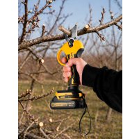 Секатор Molot MCBS 1826 XLT Lite Set 1 (с 1-им АКБ)