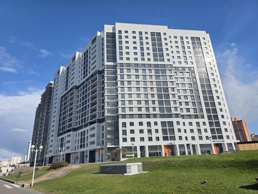 2-комн. квартира — Притыцкого ул., 25Б