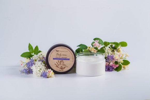 

Organic Zone Крем для тела Горная лаванда (250 мл)