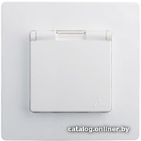 Розетка Legrand Etika 6 722 32 (белый)