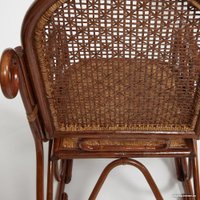 Кресло-качалка TetChair Milano без подушки (орех)