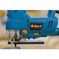 Электролобзик Bort BPS-850-QL