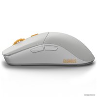 Игровая мышь Glorious Series One Pro (белый/оранжевый)