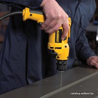 Безударная дрель DeWalt DWD112S