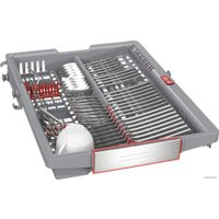 Встраиваемая посудомоечная машина Bosch Seria 6 SPV6EMX05E