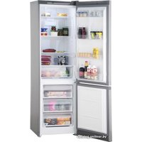 Холодильник Hotpoint-Ariston HTS 4200 S