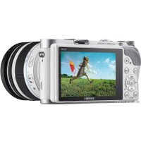 Беззеркальный фотоаппарат Samsung NX300 Kit 18-55mm