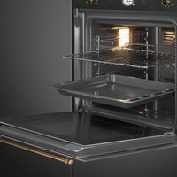 Электрический духовой шкаф Smeg SFP68C1TAO