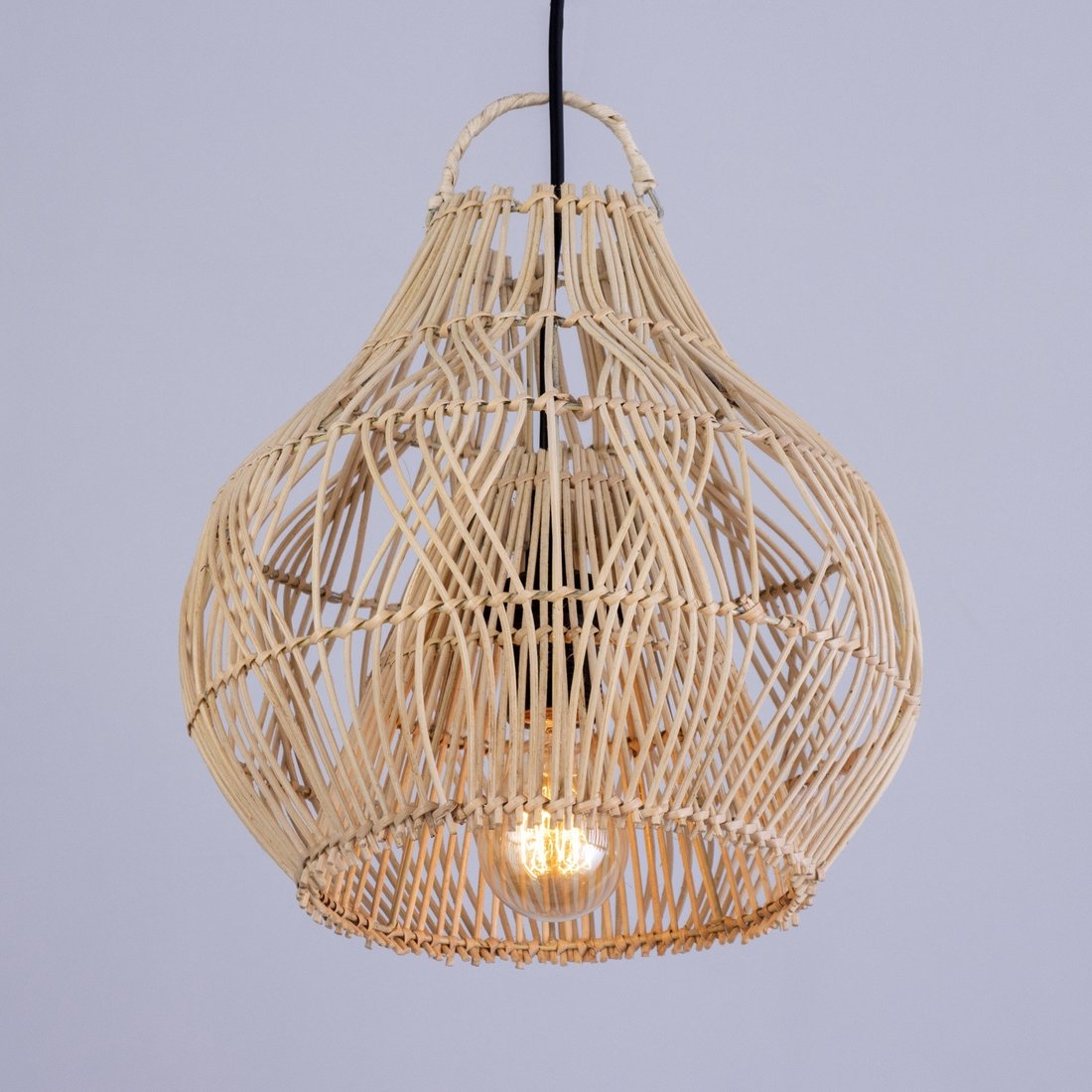 

Люстра средней высоты Sima-Land Робби 10090643