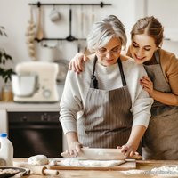 Планетарный миксер Klarstein Bella Pico 2G (кремовый)