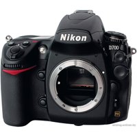 Зеркальный фотоаппарат Nikon D700 Body