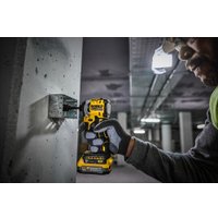 Винтоверт DeWalt DCF850E1T (с 1-им АКБ 1.7 Ач, кейс)