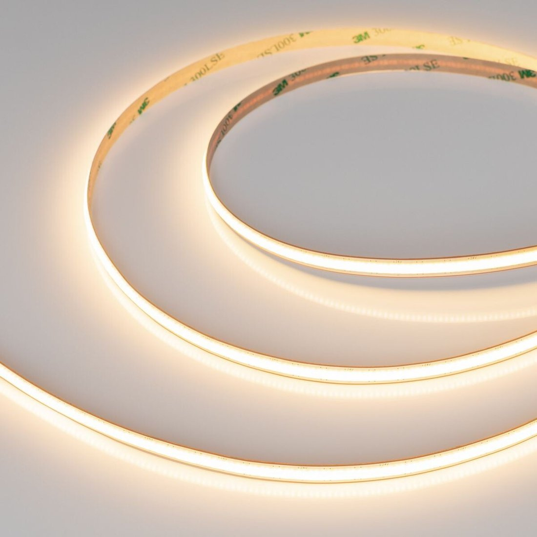 

Светодиодная лента COB Arlight 6W/m 528Led/m CSP теплый белый 5M COB-X528-8mm 24V Warm3000 046887
