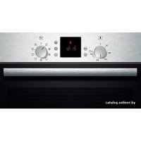 Электрический духовой шкаф Bosch HBN331E1S
