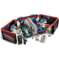 Конструктор LEGO City 60444 Гараж F1 Mercedes-AMG и Alpine