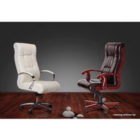 Офисное кресло Directoria Дали DB-700 Chrome (белый)