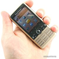 Смартфон Sony Ericsson G700