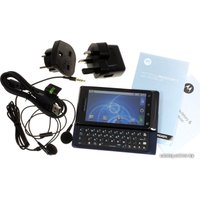 Телефон Motorola Milestone 2 (Droid 2)