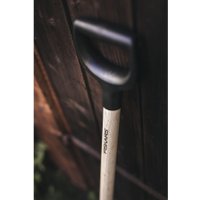 Лопата совковая Fiskars 1066723