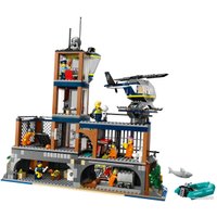 Конструктор LEGO City 60419 Полицейская тюрьма на острове