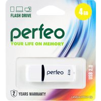 USB Flash Perfeo C02 4GB (белый) [PF-C02W004]