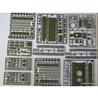 Сборная модель Звезда Советский танк КВ-1
