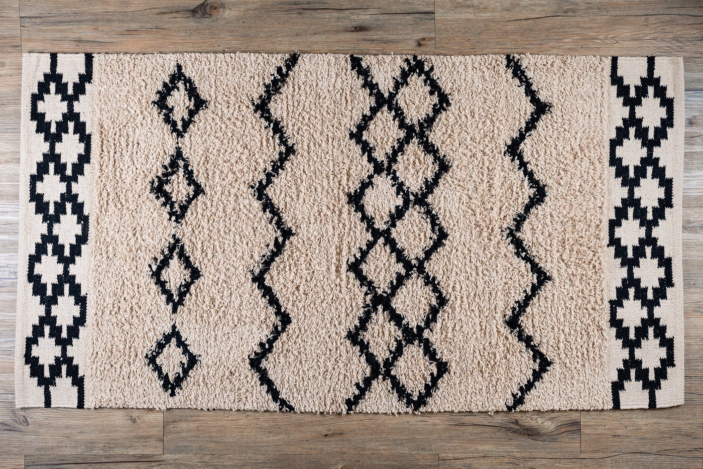 

Ковер для жилой комнаты Merry Bear Home Decor 160x230см SGE-CRFW-1202 (черный/молочный)